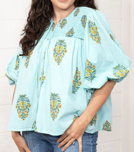 THEAVA TOP